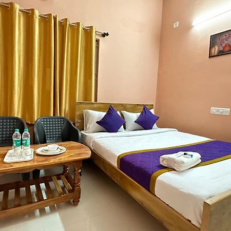 Vbh Inn- Affordable And Budget Friendly Jigani エクステリア 写真