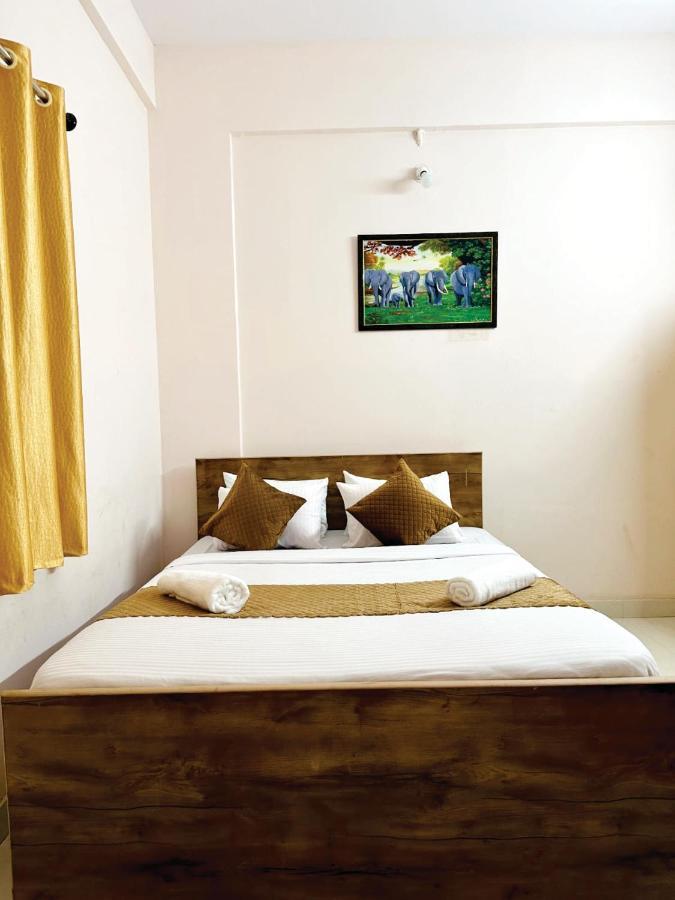 Vbh Inn- Affordable And Budget Friendly Jigani エクステリア 写真