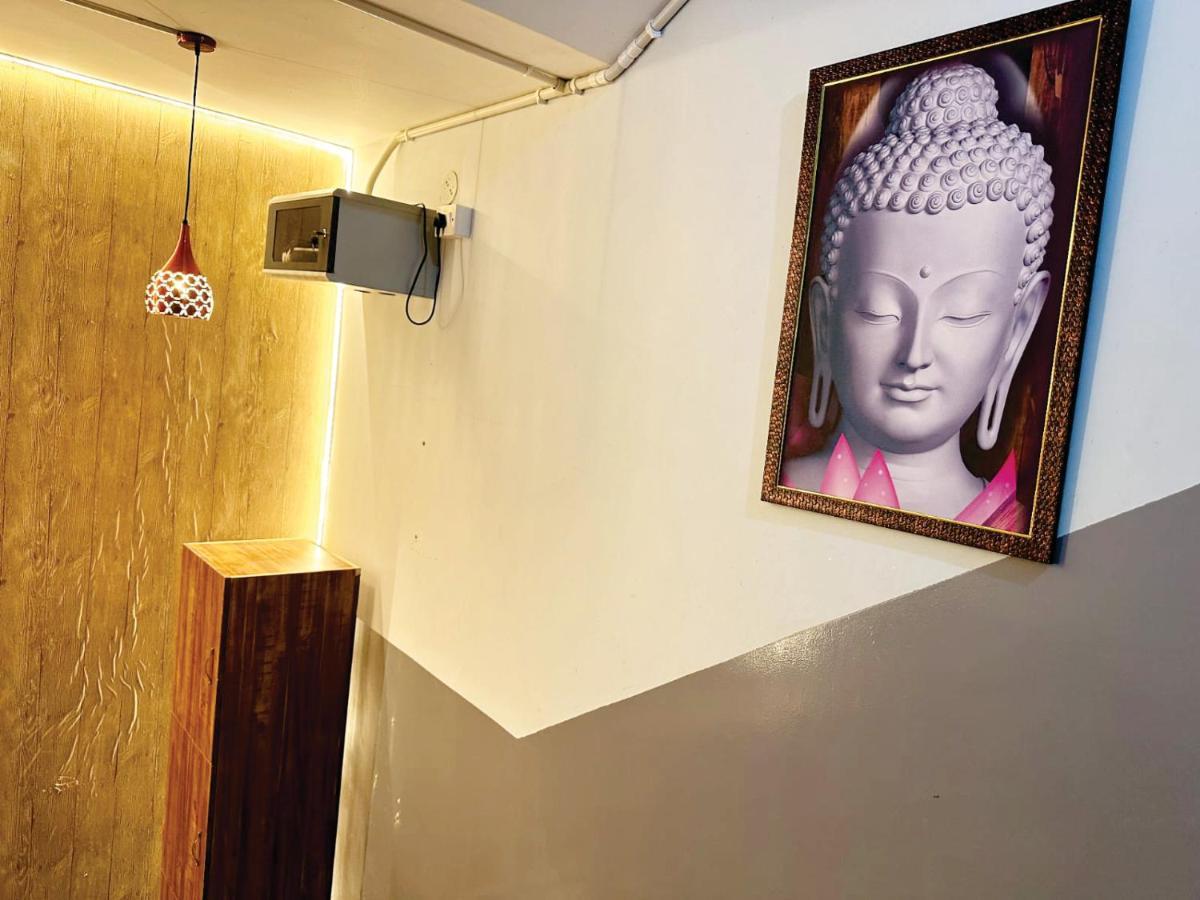 Vbh Inn- Affordable And Budget Friendly Jigani エクステリア 写真