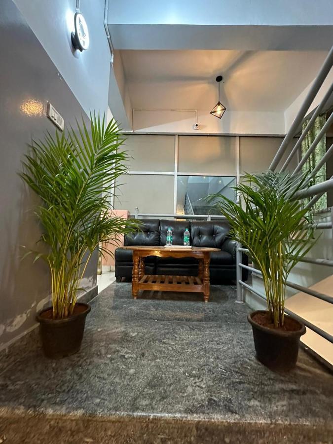 Vbh Inn- Affordable And Budget Friendly Jigani エクステリア 写真