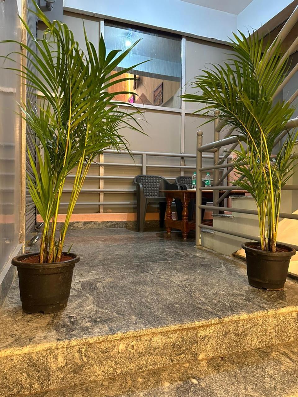 Vbh Inn- Affordable And Budget Friendly Jigani エクステリア 写真